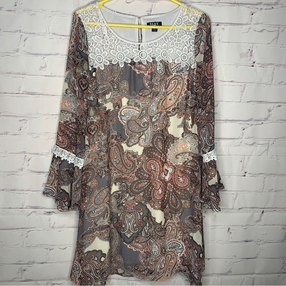 ‎SLNY size 6 dress